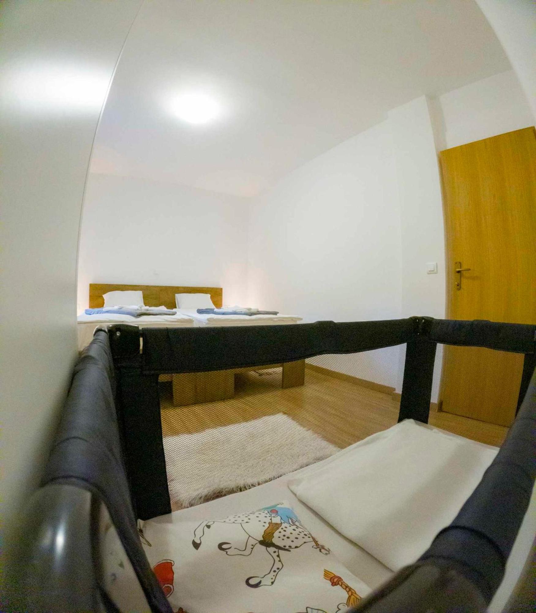Apartment Nina スルニュ エクステリア 写真